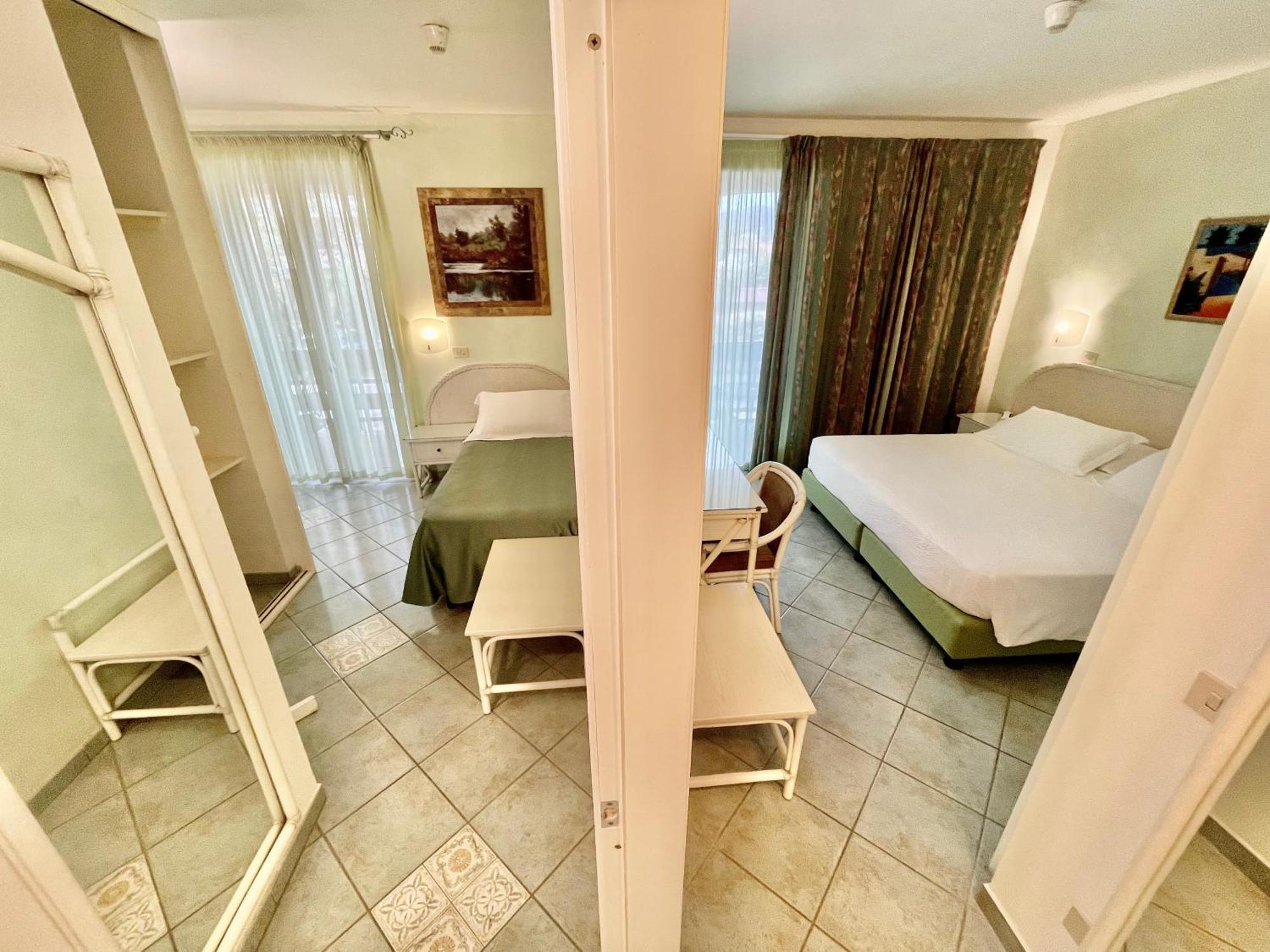 Hotel Meridiana มารินา ดิ กัมโป ห้อง รูปภาพ