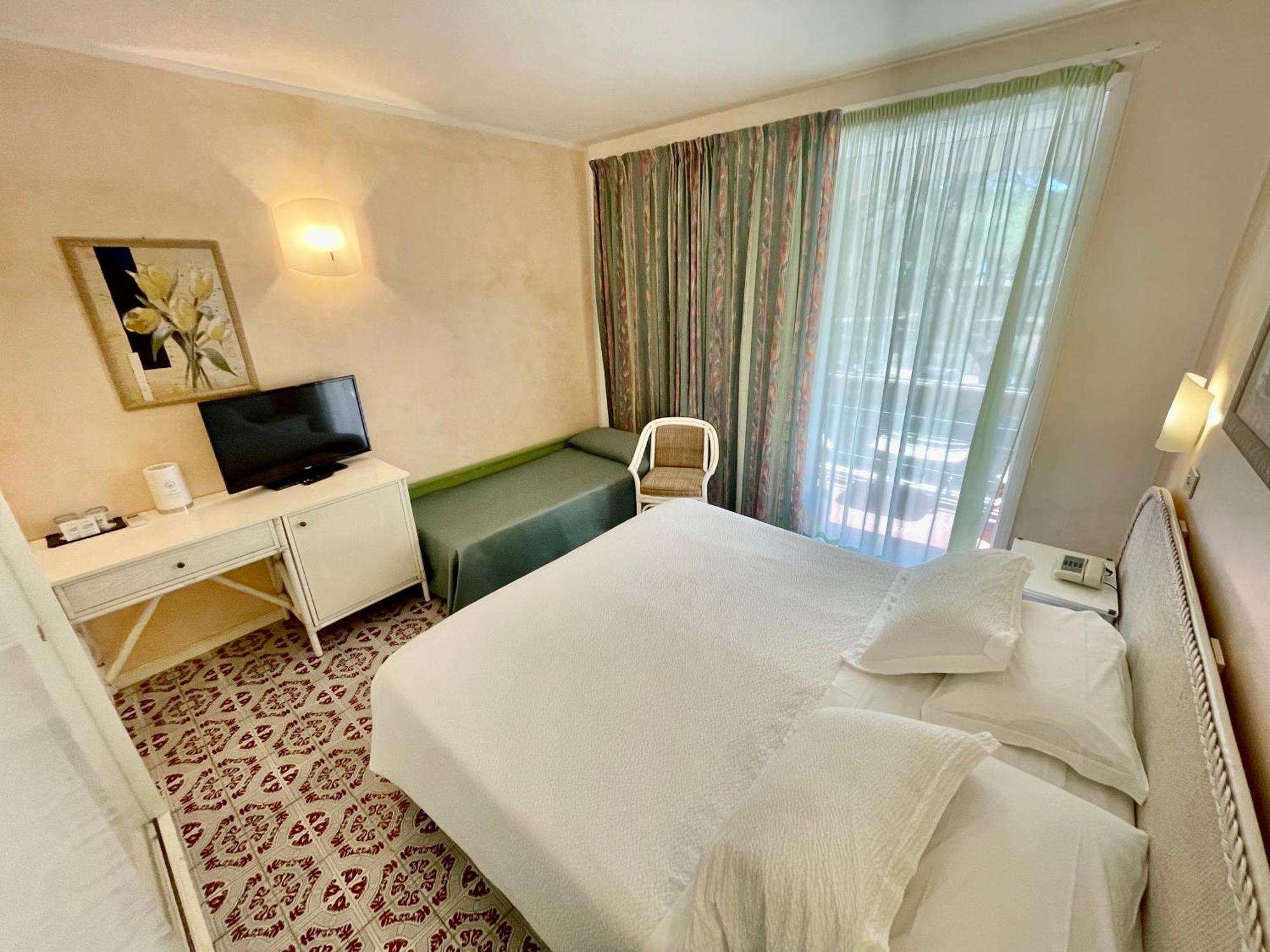 Hotel Meridiana มารินา ดิ กัมโป ห้อง รูปภาพ