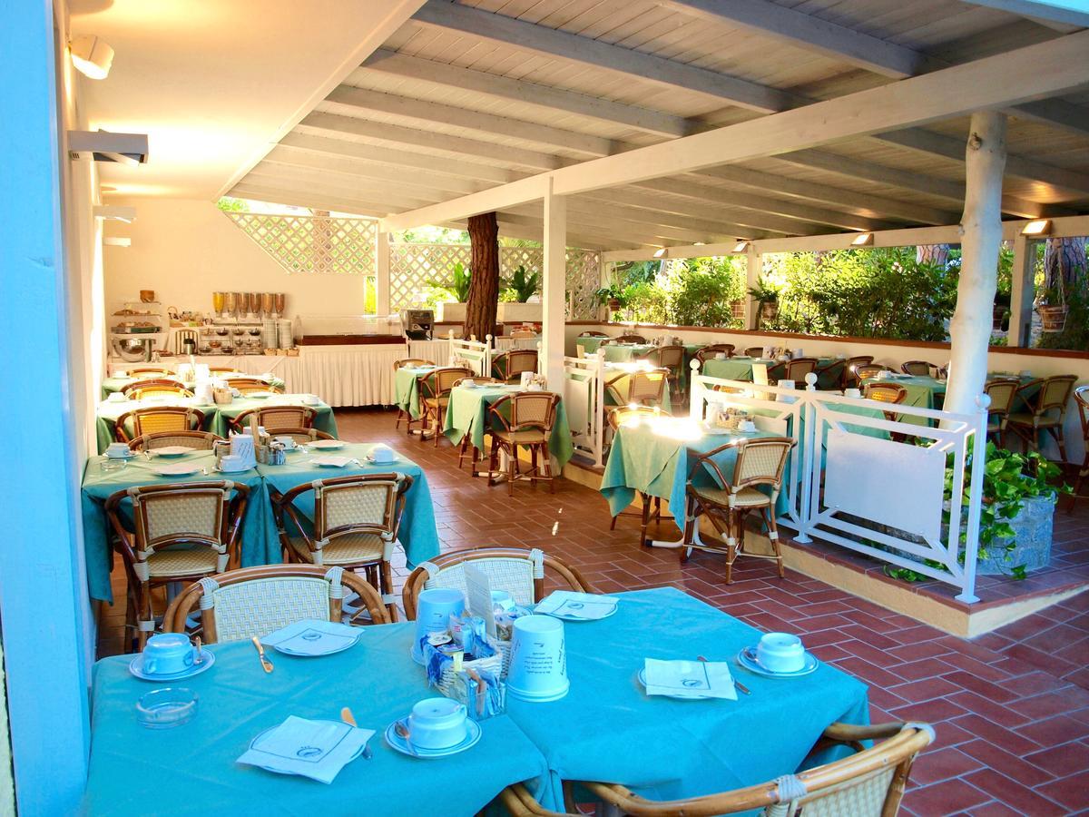 Hotel Meridiana มารินา ดิ กัมโป ภายนอก รูปภาพ